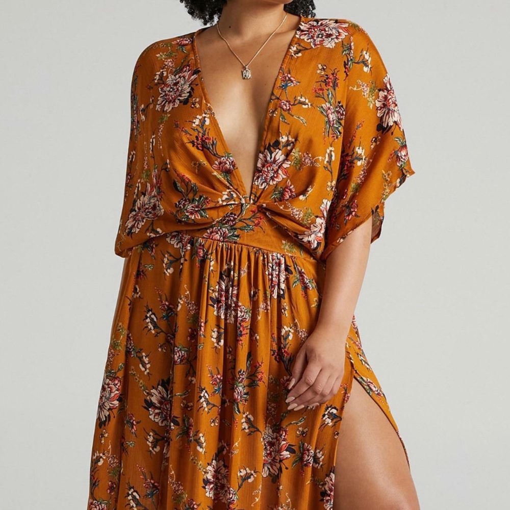 Beautiful Mustard Maxi - Picture 4 of 6